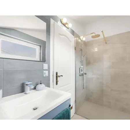 Villa Ventitre, Privatpool,meersicht, Nahe Porec- Neu